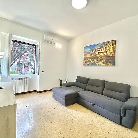 Апартаменты Navigli Style, Tra Metropolitana Famagosta, Comfort E Modernita Милан Экстерьер фото