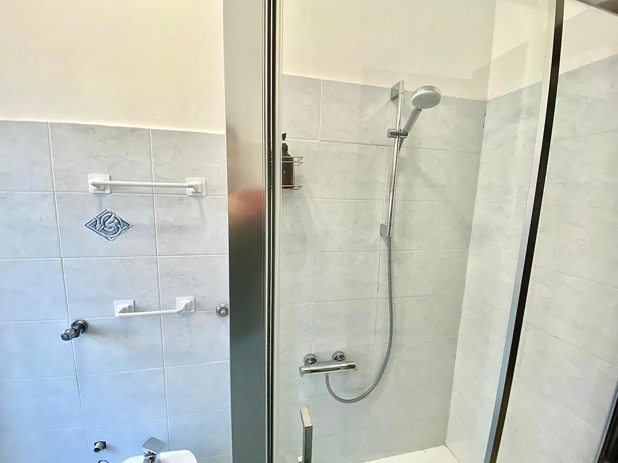 Апартаменты Navigli Style, Tra Metropolitana Famagosta, Comfort E Modernita Милан Экстерьер фото
